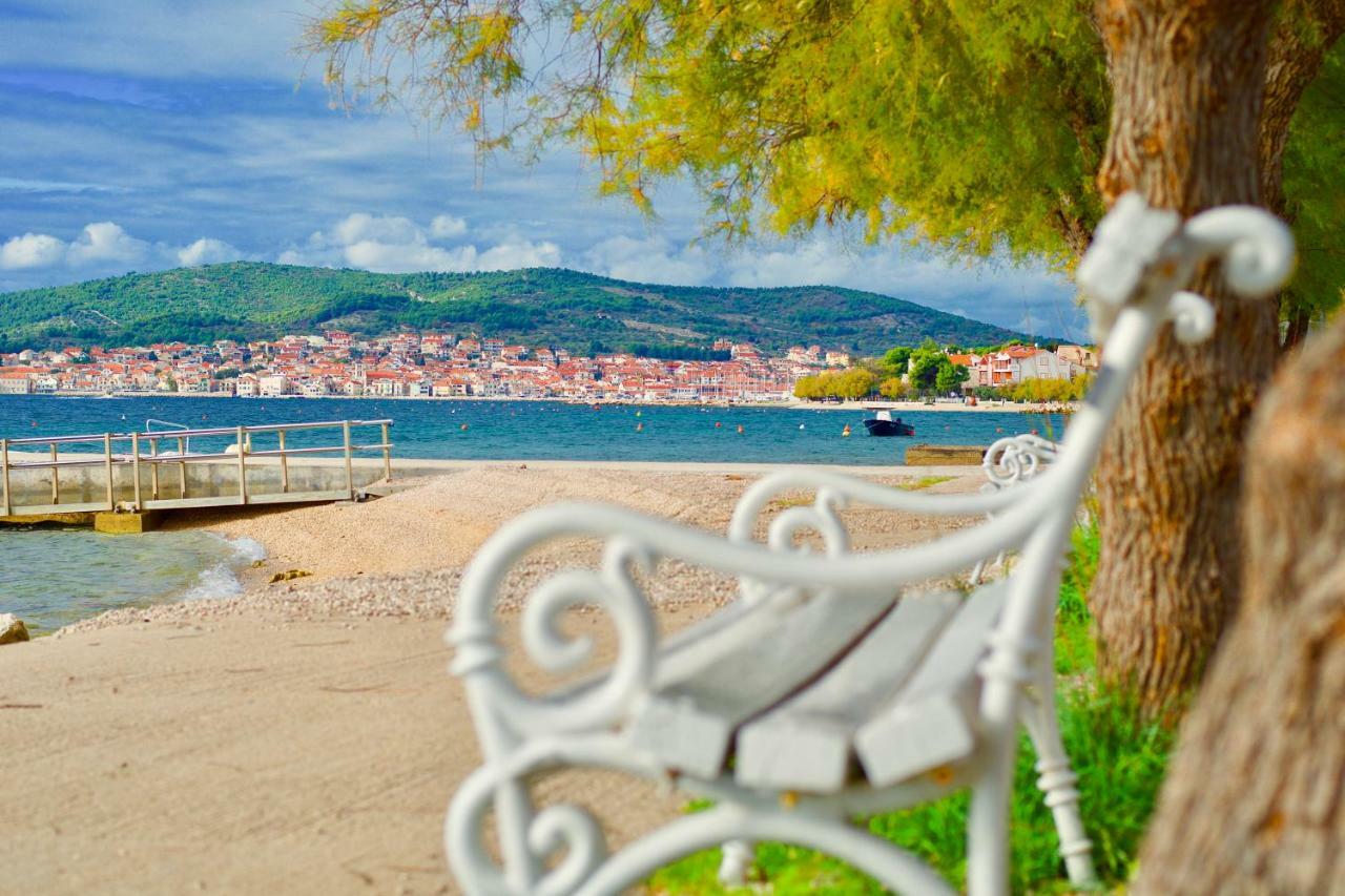 Pansion Hrga Hotel Vodice Buitenkant foto